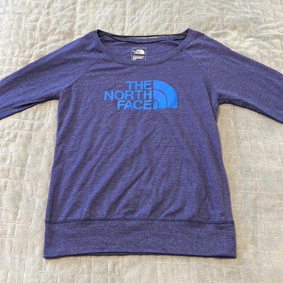 The North Face 3/4 Sleeve Top, T-Shirt, Logo, Blue, Size S - Picture 2 of 7